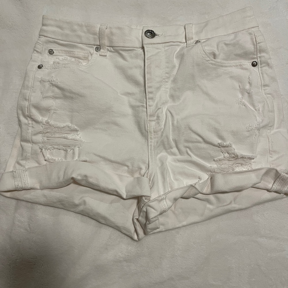 American eagle super stretch white shorts